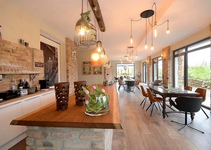 Vinotel Dollt-kern בית הארחה Flemlingen